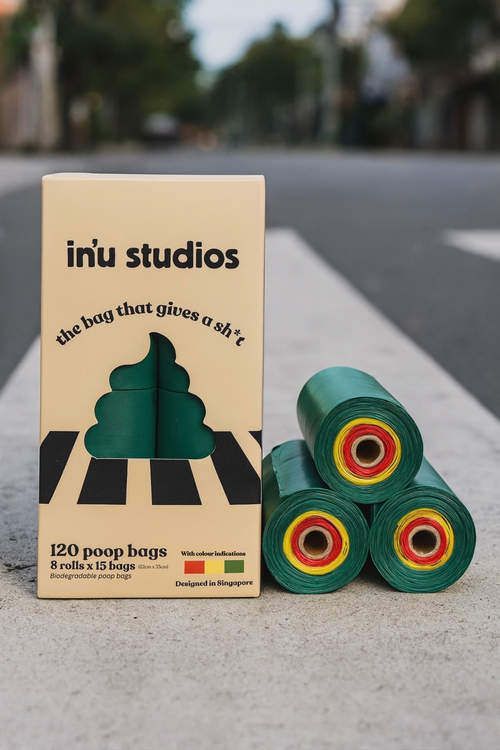 The Poop Bag that gives a sh*t