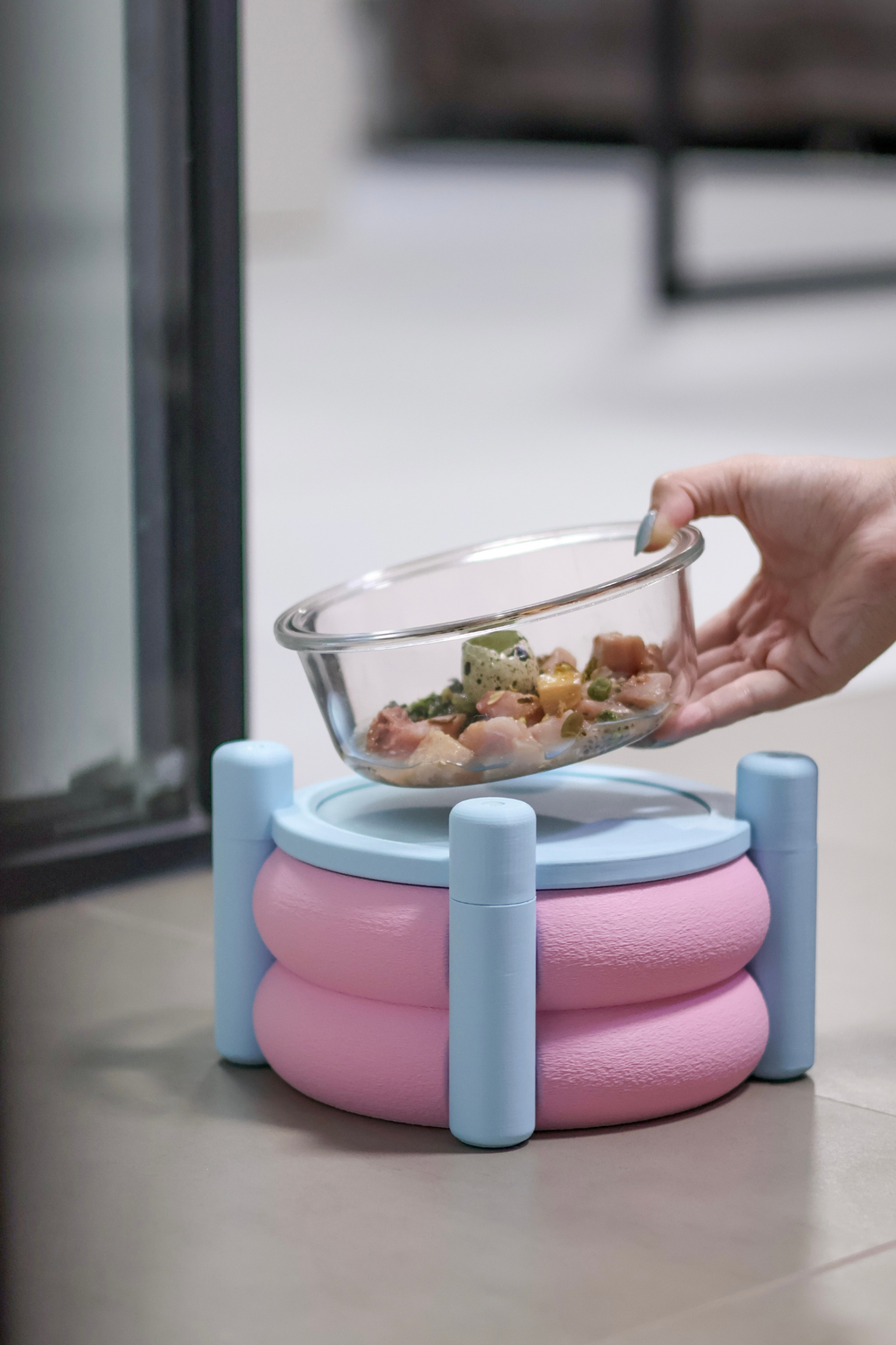 UNO: Pet Bowl Stand