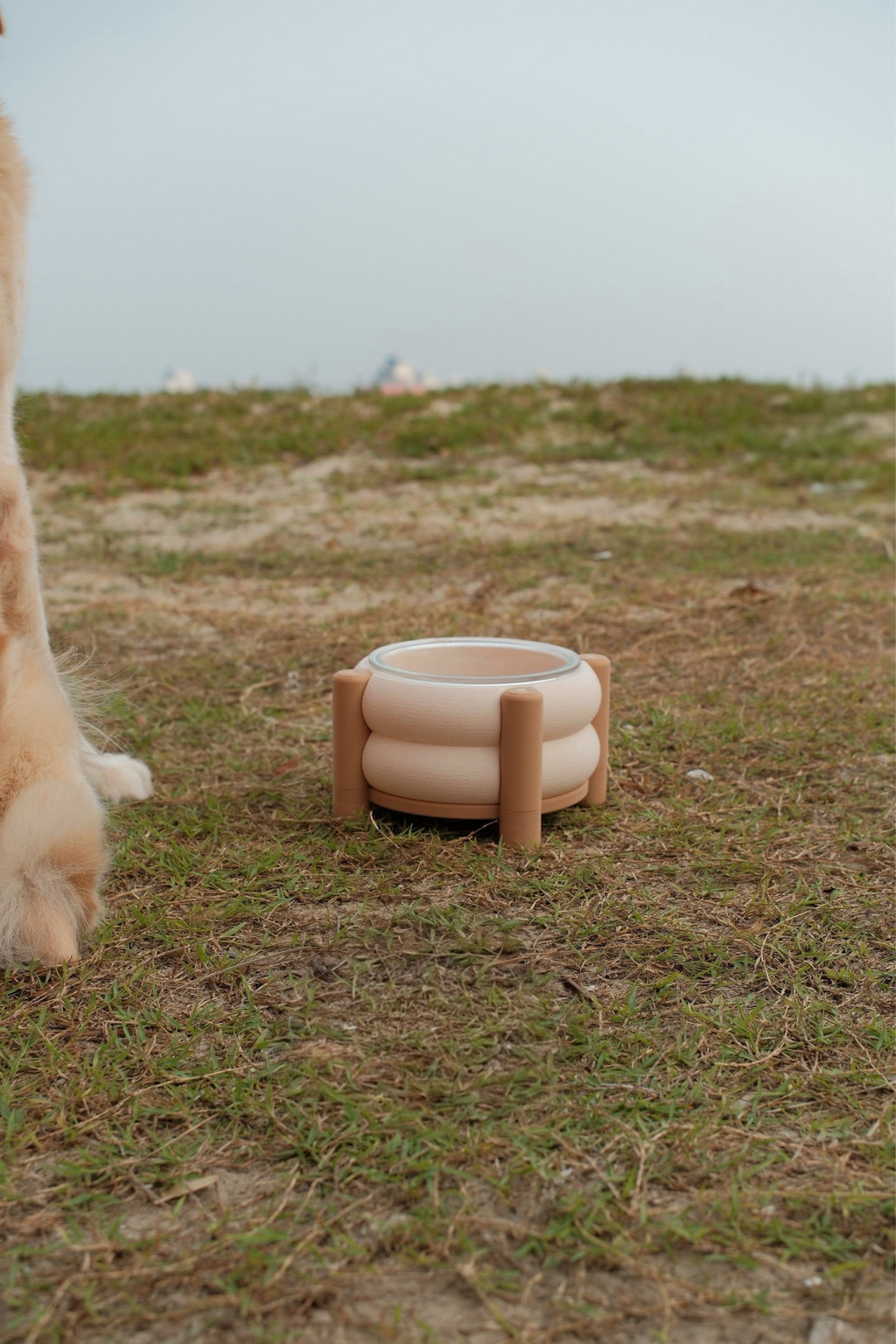 UNO: Pet Bowl Stand